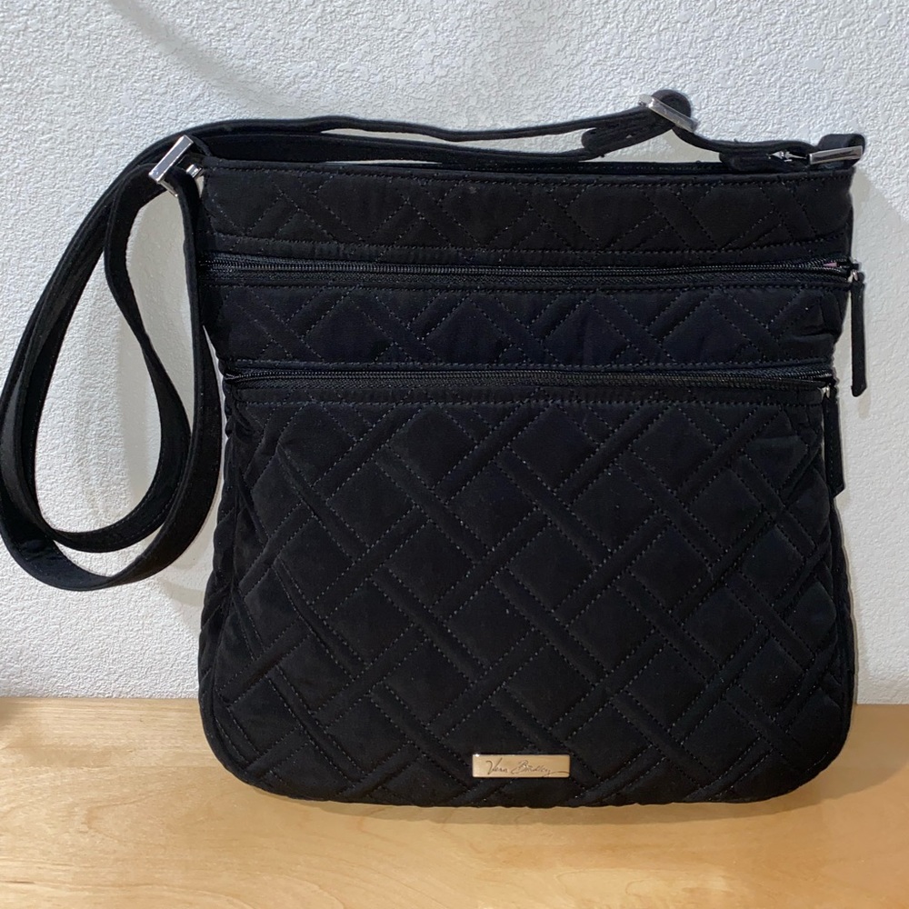 VERA BRADLEY Black Crossbody.